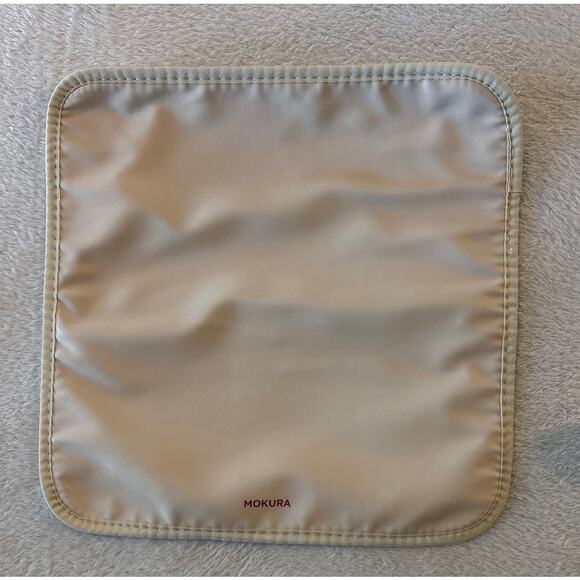 Mokura Heat Resistant Flat Iron Travel Case w/ Detachable Mat Beige - Picture 7 of 9